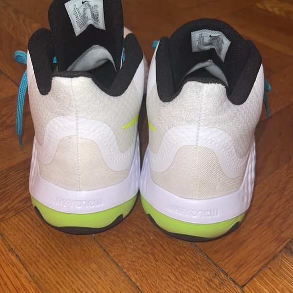 Nike WORN ONCE  Men’s size 11 Nike Renew Elevate. White light blue fury black - Picture 5 of 8